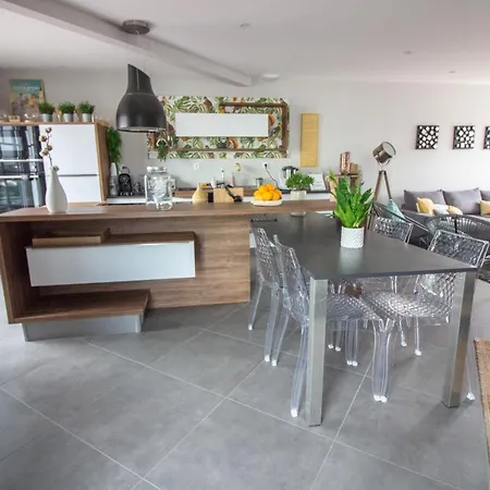 Belle Chatelaillonnaise Au Coeur De La Station Tatil Evi